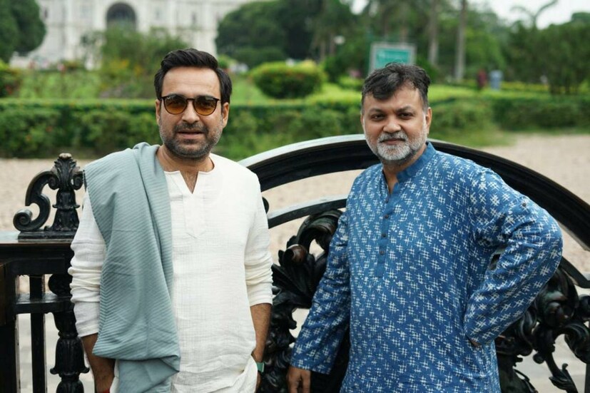 পঙ্কজের কলকাতা সফরের পাশে ছিলেন পরিচালক সৃজিত মুখোপাধ্যায়