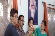 ৬৯৩ নম্বর পেয়ে মাধ্যমিকে প্রথম বর্ধমানের রৌণক, ভবিষ্যতে কী হতে চায় সে? ৬৯৩ নম্বর পেয়ে মাধ্যমিকে প্রথম বর্ধমানের রৌণক, ভবিষ্যতে কী হতে চায় সে?