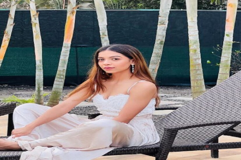 তিনি নিজের কথায় আরও জানান যে বাবা -মা সন্তানদের লেখাপড়া করার জন্য ফোন দেন৷ আর তারপর সেই ফোন থেকে তারা এইসব নক্কারজনক কাজ করে৷ Photo Courtesy @simranbudharup/Instagram