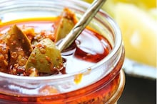 সাবধান! সাধের আচারই পুরুষদের যৌন স্বাস্থ্য ভাঙতে পারে,হতে পারে বন্ধ্যাত্বের কারণ