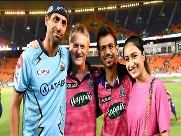 watch viral video was yuzvendra chahal drunk with gujarat titans coach ashish nehra- Photo Courtesy- BCCI/IPL 