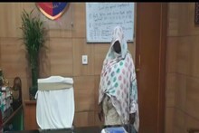 আগ্নেয়াস্ত্র ও কার্তুজ-সহ মহিলাকে হাতেনাতে গ্রেফতার করল জঙ্গিপুর থানার পুলিশ
