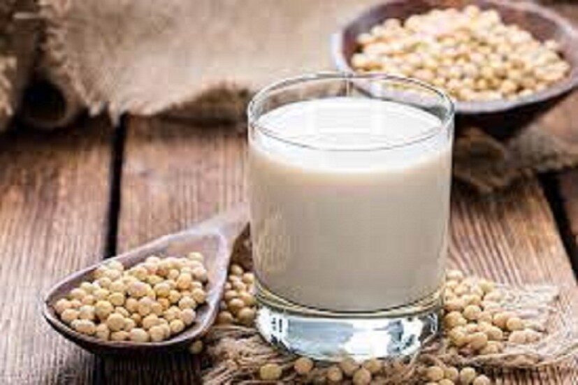 কালোজিরের দুধ (Nigella Seeds with Milk) বিবাহিত পুরুষদের পুরুষত্ব বৃদ্ধি করে ৷ দুর্বলতা দূর করে, ফার্টিলিটি বৃদ্ধিতে অত্যন্ত সহযোগী ৷ এতে প্রচুর পরিমাণে অ্যান্টিঅক্সিডেন্ট আছে ৷ যৌন জীবনকে আরও ভাল আরও উন্নত করে ৷ প্রতীকী ছবি ৷