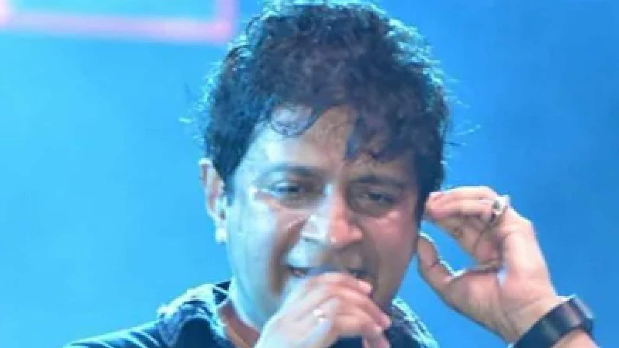 Singer KK Death: মুঠো মুঠো অ্যান্টাসিড খেতেন কেকে! হার্টের সমস্যা নাকি হজমের গোলমাল, বোঝা যাবে কীভাবে? Singer KK Death: মুঠো মুঠো অ্যান্টাসিড খেতেন কেকে! হার্টের সমস্যা নাকি হজমের গোলমাল, বোঝা যাবে কীভাবে?