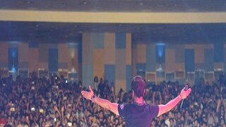 মঙ্গলবার নজরুল মঞ্চে উপচে পড়েছিল দর্শক৷ মঙ্গলবার নজরুল মঞ্চে উপচে পড়েছিল দর্শক৷