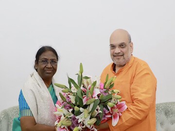 শুক্রে দ্রৌপদী মুর্মুর মনোনয়ন