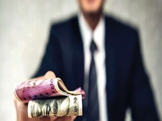 লাফিয়ে বাড়ছে রেপো রেট