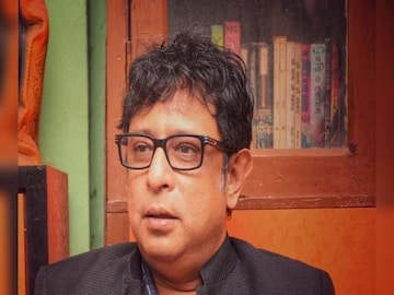 ফের বিতর্কে রূপঙ্কর