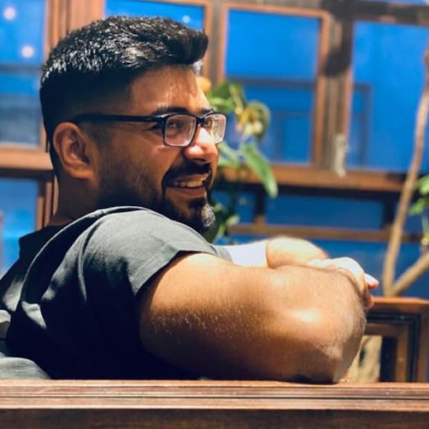 *সূত্রের খবর সন্দীপ্তার প্রেমিক এক নামী ওটিটি প্ল্যাটফর্মে কর্মরত৷ সম্প্রতি দ্য একেন ছবির সৃজনশীল প্রযোজনার দায়িত্বে ছিলেন তিনি৷ 