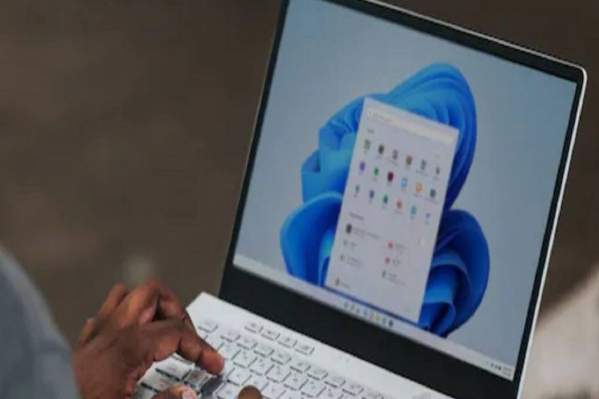 PC-তে মাইক্রোফোন ব্যবহার করছে কোন কোন অ্যাপ, এ বার জানান দেবে Windows 11