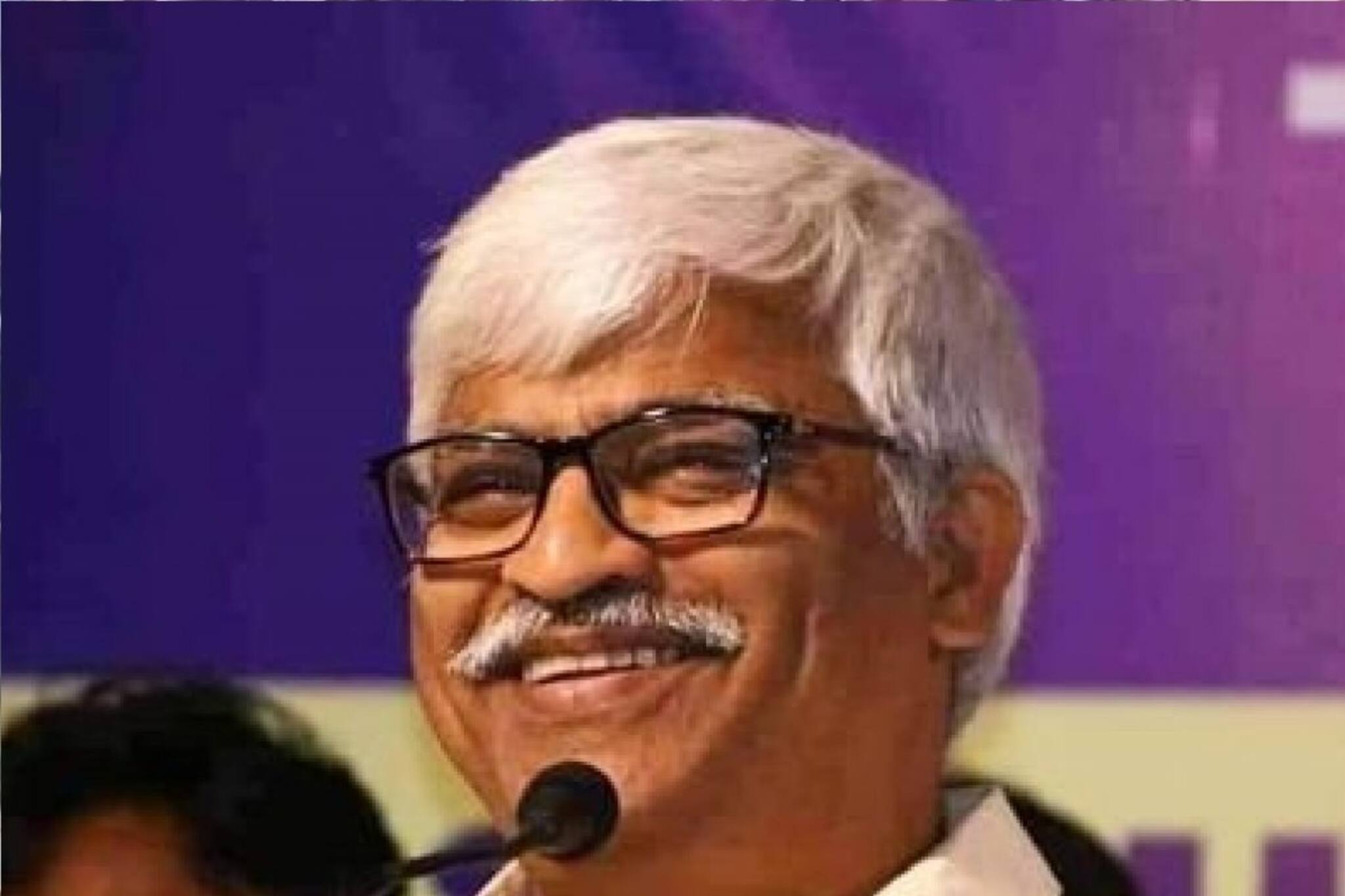 হুঁশিয়ারি দিয়ে বিরোধীদের কোপে সৌগত, 'কথাবার্তায় অপরাধের গন্ধ', মন্তব্য সুজনের