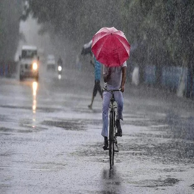 মৌসুমী অক্ষরেখা পাকিস্তানের সুস্পষ্ট নিম্নচাপ এলাকা থেকে দিশা রাজগড় দুর্গ ভবানীপাটনা হয়ে ওড়িশার গোপালপুর থেকে বঙ্গোপসাগরে বিস্তৃত হয়েছে। উত্তর-পশ্চিম ও পশ্চিম মধ্য বঙ্গোপসাগরের ঘূর্ণাবর্ত এলাকার উপর দিয়ে মৌসুমী অক্ষরেখা পূর্ব মধ্য বঙ্গোপসাগর পর্যন্ত বিস্তৃত রয়েছে।