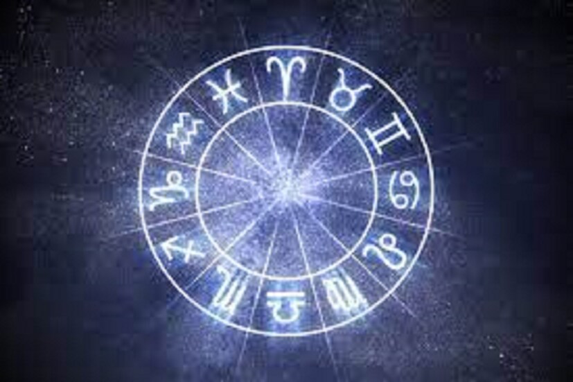 কুম্ভ (Aquarius): কুম্ভ রাশির জাতক-জাতিকাদের জন মঙ্গল-রাহুর য়ুতি বড় বড় চ্যালেঞ্জের মুখোমুখি করবে ৷ প্রতীকী ছবি ৷