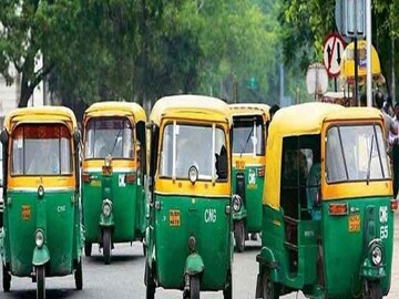 Sealdah Metro Station