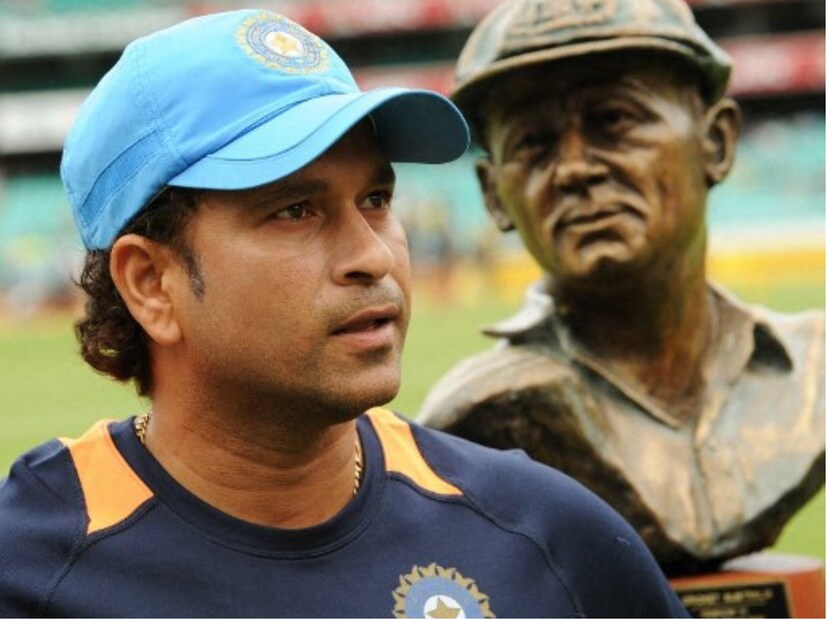 ভারতীয় দলের প্রাক্তন ক্রিকেটার সচিন তেন্ডুলকরও ২০১২ থেকে ২০১৮ সাল পর্যন্ত সাংসদ ছিলেন। আন্তর্জাতিক ক্রিকেটে সর্বোচ্চ রান করেছেন তিনি। ১০০টি সেঞ্চুরিও করেছেন তিনি। ২০১১ সালে ওডিআই বিশ্বকাপ জয়ী ভারতীয় দলের সদস্য ছিলেন তিনি।