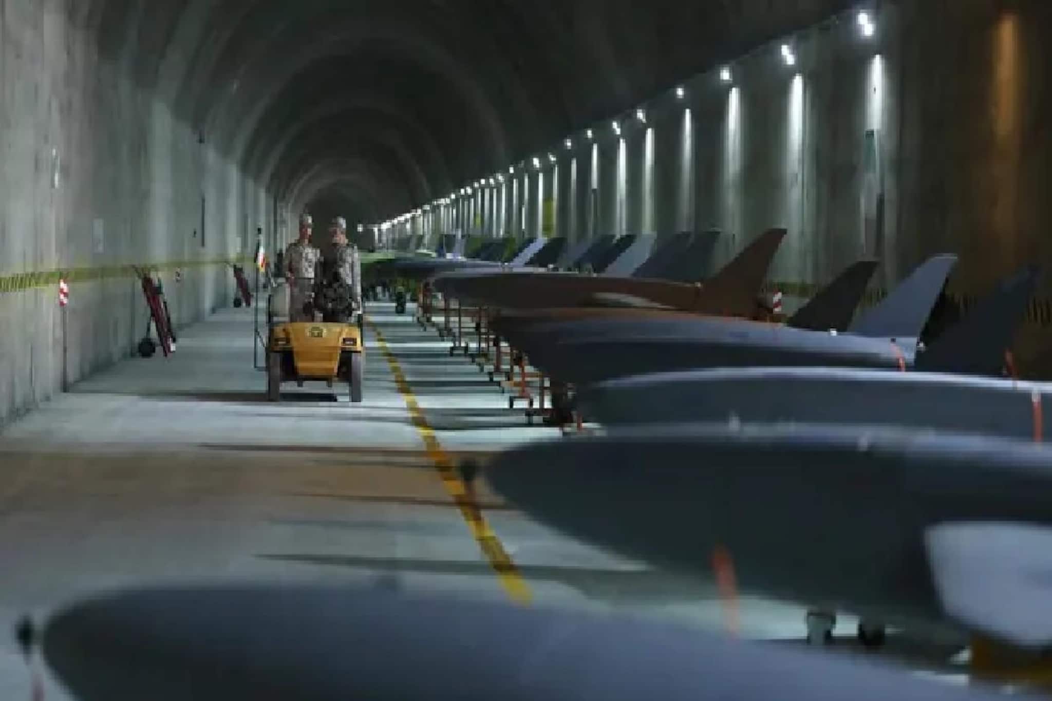 পাহাড়ের নিচে যেন অস্ত্রের খনি!ইরানের মজুত বিপুল অস্ত্র,সামরিক ড্রোনের ছবি Viral