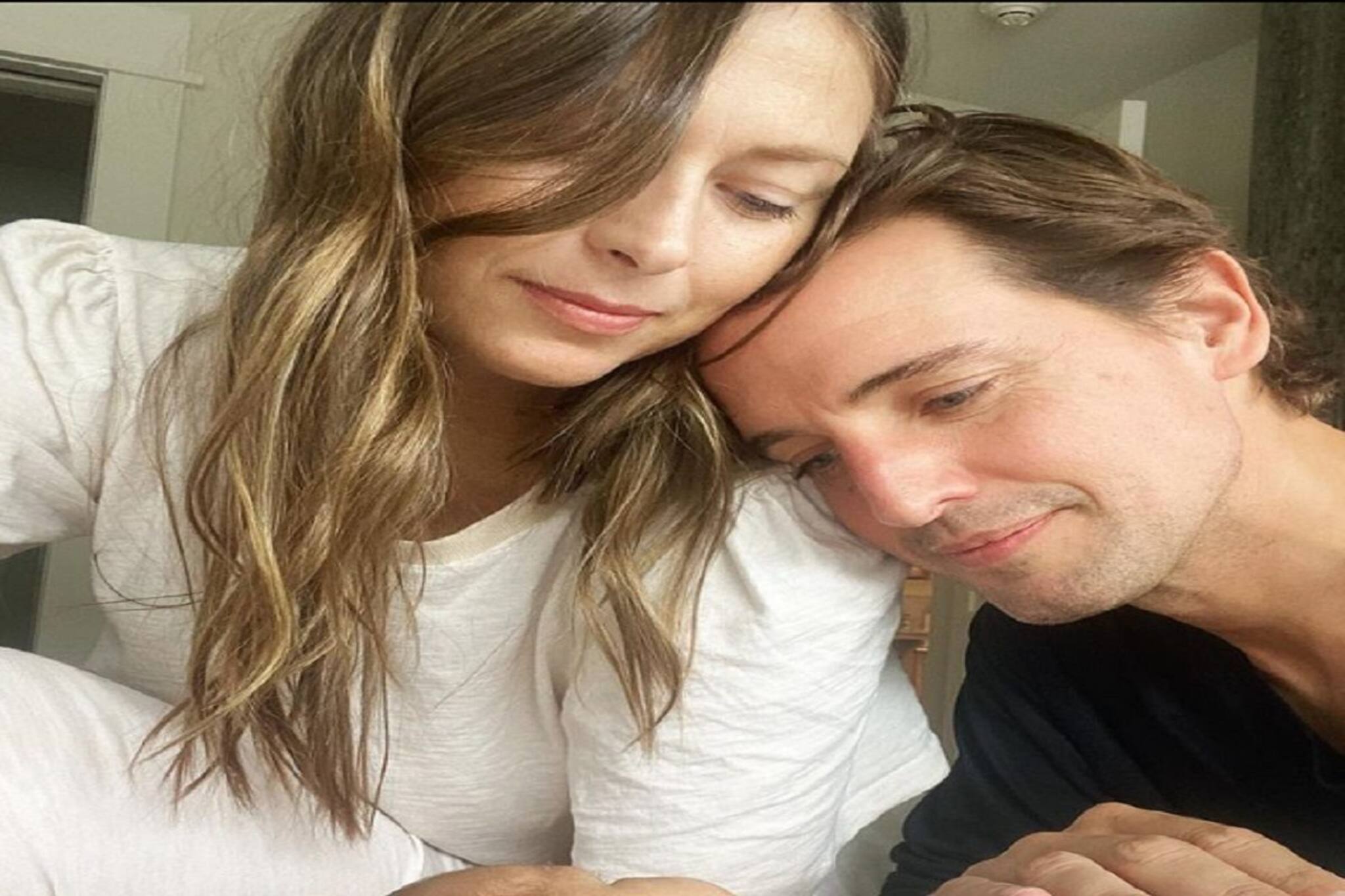 বারবার বয়ফ্রেন্ড বদল, ডোপিং-এর দায়ে নির্বাসন! শারাপোভা বরাবর থাকেন 'খবরে'