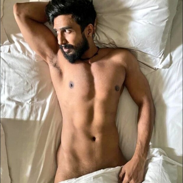 বিষ্ণু বিশাল তামিল অভিনেতা, প্রযোজক এবং একজন ক্রিকেটারও। তিনি তামিলনাড়ু ক্রিকেট অ্যাসোসিয়েশনে (TNCA) ক্রিকেট খেলেছেন। ছবি-@thevishnuvishal/Instagram