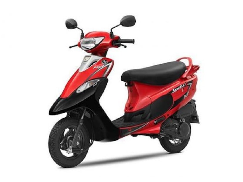 TVS Scooty Pep Plus: ভারতে এখন স্কুটির চাহিদা তুঙ্গে। তবে কম উচ্চতা যাঁদের তাঁরা এই স্কুটার দেখতে পারেন। শর্ট রাইডার ফ্রেন্ডলি এই স্কুটার বেশ জনপ্রিয়। সিটের উচ্চতা ৭৬০ মিমি। দাম ৬৫ হাজার টাকা (এক্স শোরুম)।