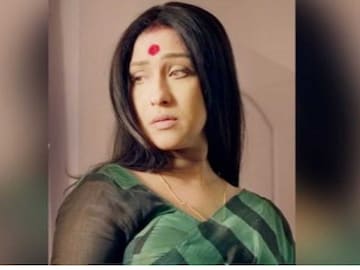 আমার পরিবারের একজন চলে গেলেন! আপনজনকে হারিয়ে শোকস্তব্ধ ঋতুপর্ণা সেনগুপ্ত