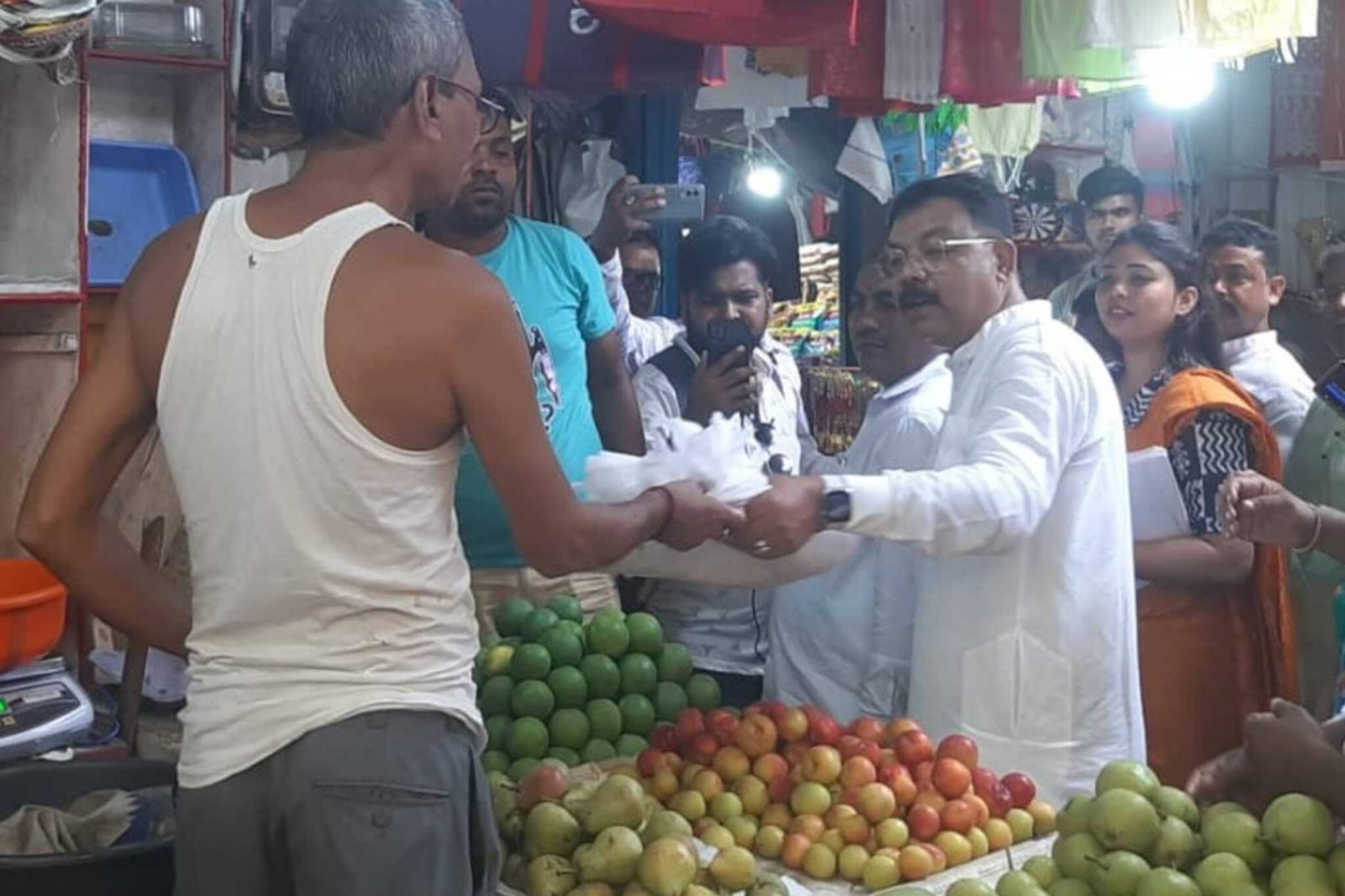 সাবধান! প্লাস্টিক ব্যবহার করলেই কড়া শাস্তি! বড় পদক্ষেপ শিলিগুড়ি পুরসভার