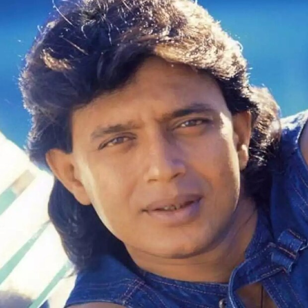 তবে একথা অনস্বীকার্য যে তাঁর অভিনেতা সত্তাই সম্ভবত সবথেকে বেশি করে মুগ্ধ করে রেখেছে দেশের মানুষকে।