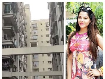রথতলার এই আবাসনেই জোড়া ফ্ল্যাট রয়েছে অর্পিতার৷ 