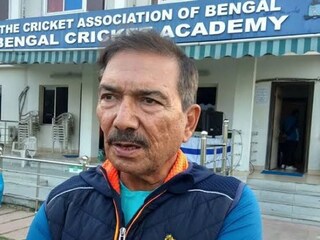 বাংলার দায়িত্ব ছাড়লেন কোচ অরুন লাল