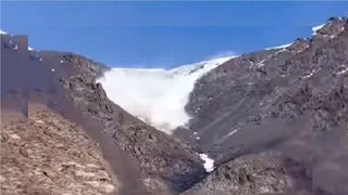 Viral Video: Avalanche coming down through mountain- Photo Courtesy- Facebook 