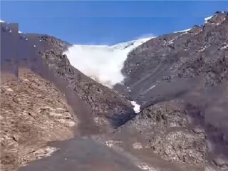 Viral Video: Avalanche coming down through mountain- Photo Courtesy- Facebook 