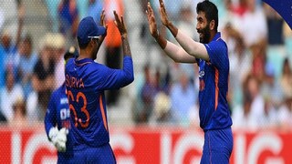 প্রথম ভারতীয় বোলার হিসেবে ইংল্যান্ডের মাঠে একদিনের ক্রিকেটে ছয় উইকেট নিলেন বুমরাহ