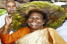 শপথগ্রহণে পরবেন বিশেষ সাঁওতালি শাড়ি! দ্রৌপদীর জন্য ঐতিহ্যবাহী পোশাক আনছে পরিবার শপথগ্রহণে পরবেন বিশেষ সাঁওতালি শাড়ি! দ্রৌপদীর জন্য ঐতিহ্যবাহী পোশাক আনছে পরিবার