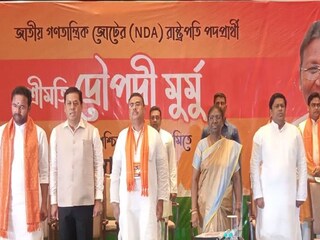 কলকাতায় দলীয় সভায় দ্রৌপদী মুর্মু৷