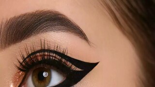 চোখের সাজে নতুন ট্রেন্ড