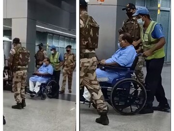 ভুবনেশ্বর থেকে ফেরার পর কলকাতা বিমানবন্দরে পার্থ চট্টোপাধ্যায়৷