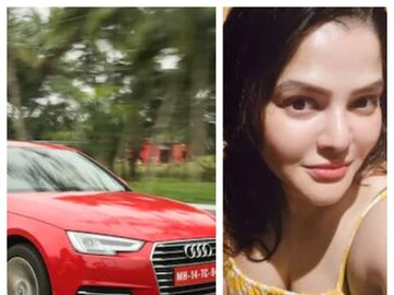 চারটি গাড়ির মধ্যে দু'টি রয়েছে অর্পিতার নামেই৷ 