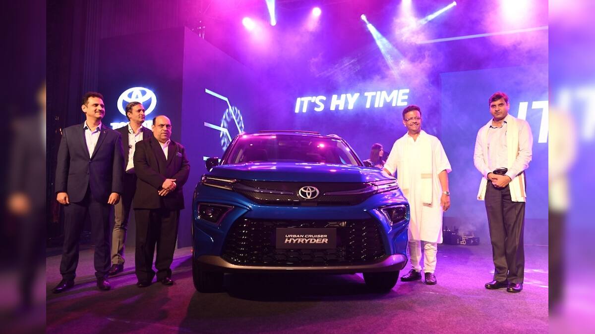 জ্বালানি বাঁচবে অনেকটা! কলকাতায় এল নতুন পরিবেশবান্ধব গাড়ি Urban Cruiser Hyryder