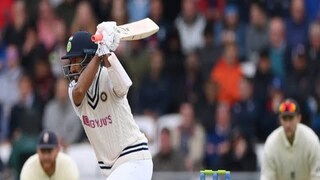 দ্বিতীয় ইনিংসে অর্ধশত রান করলেন পূজারা