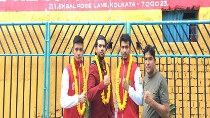 খিদিরপুরে আন্তর্জাতিক বক্সিংয়ের আসর খিদিরপুরে আন্তর্জাতিক বক্সিংয়ের আসর