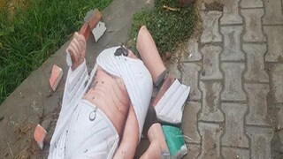 Mahatma Gandhi Statue Vandalised