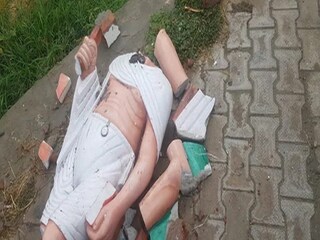 Mahatma Gandhi Statue Vandalised