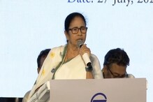 আপনাদের অনেকের বাড়িতেই রেইড হয়েছে আমি জানি, ভয় পাবেন না: মমতা আপনাদের অনেকের বাড়িতেই রেইড হয়েছে আমি জানি, ভয় পাবেন না: মমতা