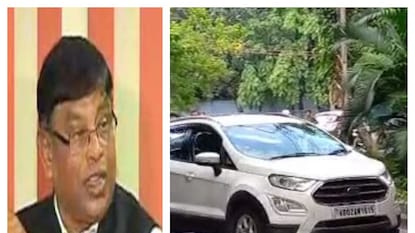 ইডি দফতরে ঢুকছে মানিক ভট্টাচার্যের গাড়ি৷ ইডি দফতরে ঢুকছে মানিক ভট্টাচার্যের গাড়ি৷