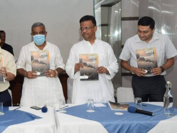 শুধুমাত্র কলকাতা নয়, সব পুরসভাকে নিয়েই এই সবুজায়নের জন্য আলোচনা করা হবে