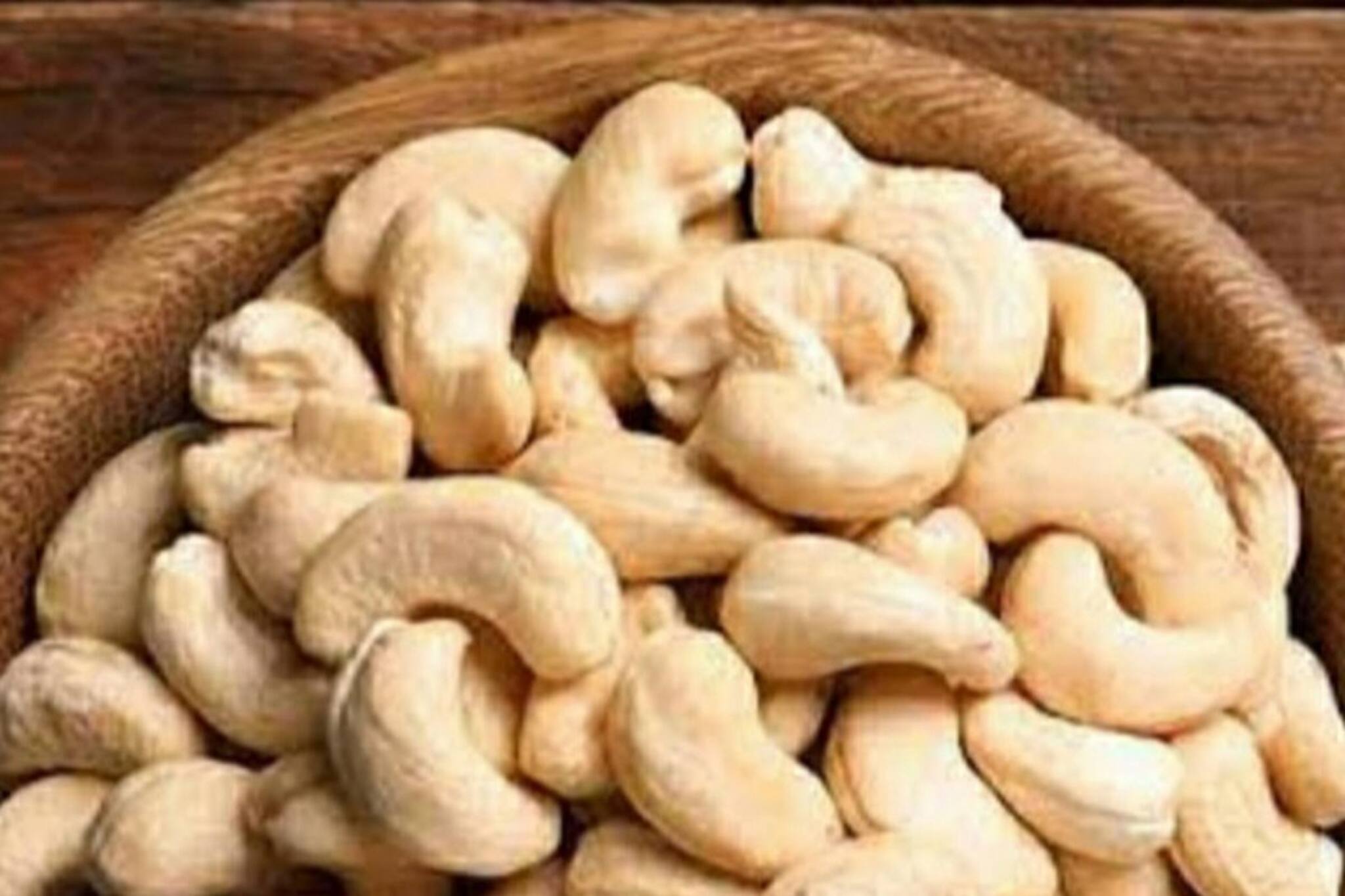 অতিমারিতে ইমিউনিটি বাড়াতে ৩ লক্ষ টন কাজু খেয়েছেন ভারতীয়রা! দাম বাড়বে বাদামের