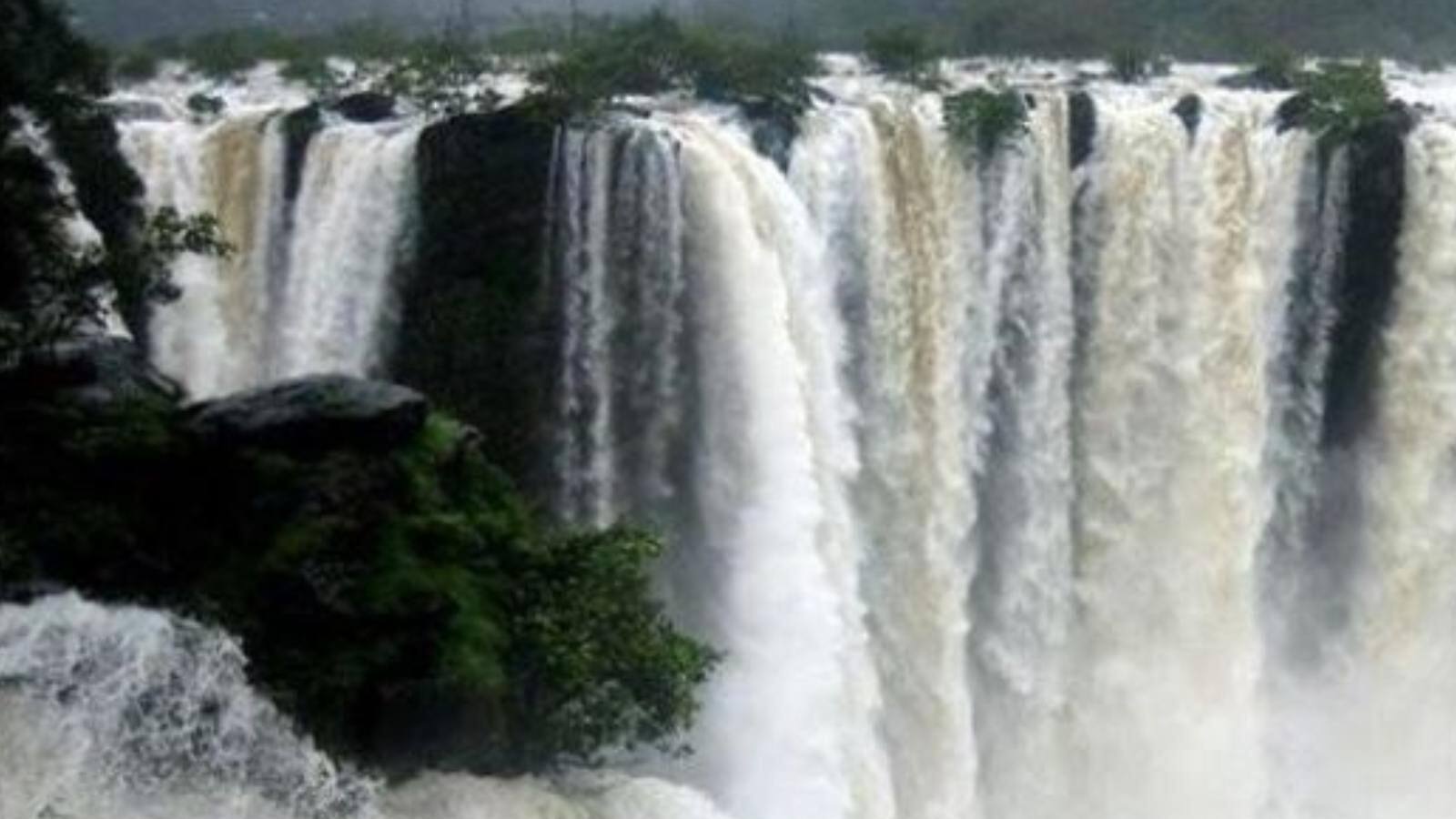 নায়াগ্রা নয়, দেশের কোথায় রয়েছে এমন জলপ্রপাত? ভাইরাল ভিডিও নায়াগ্রা নয়, দেশের কোথায় রয়েছে এমন জলপ্রপাত? ভাইরাল ভিডিও