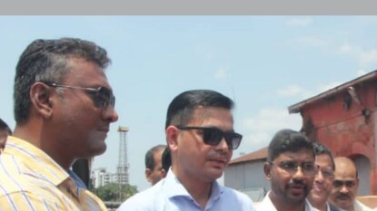 এই দুটি ক্ষেত্র সফল হলে, কলকাতা-হলদিয়া থেকে উত্তর-পূর্ব ভারতের রাজ্য গুলিতে পণ্য পরিবহণের খরচ অনেক কমে যাবে এই দুটি ক্ষেত্র সফল হলে, কলকাতা-হলদিয়া থেকে উত্তর-পূর্ব ভারতের রাজ্য গুলিতে পণ্য পরিবহণের খরচ অনেক কমে যাবে