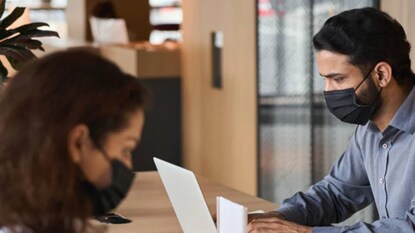 স্ট্রোক বা হার্ট অ্যাটাকে আক্রান্ত হওয়ার সম্ভাবনাও বাড়ে স্ট্রোক বা হার্ট অ্যাটাকে আক্রান্ত হওয়ার সম্ভাবনাও বাড়ে