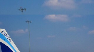 ইন্ডিগো এয়ারলাইন্স (IndiGo Airlines) এই পরিস্থিতির জন্য বিস্তারিত কিছু জানায়নি