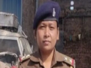 The police were tipped-off about a pick-up truck carrying cattle from Odisha. According to the information, the vehicle was supposed to pass through Ranchi. (ANI Image)
